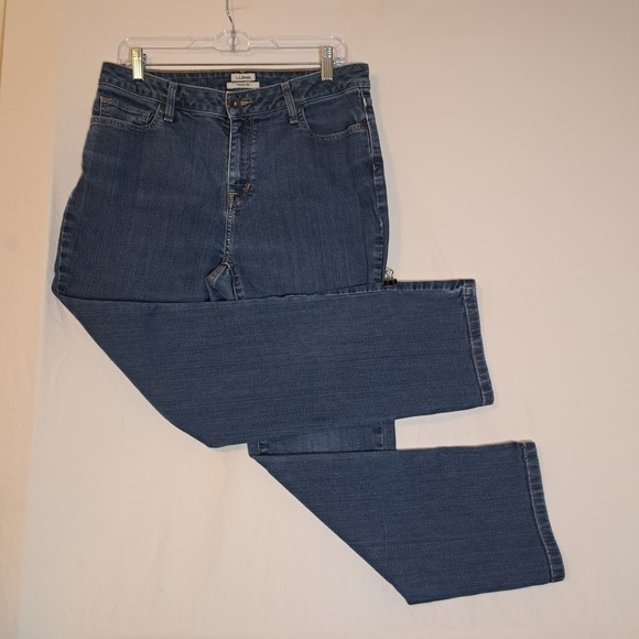 LL Bean Straight Leg Jeans Women's Size 12 Reg Blue‎ Classic Fit - Picture 3 of 10